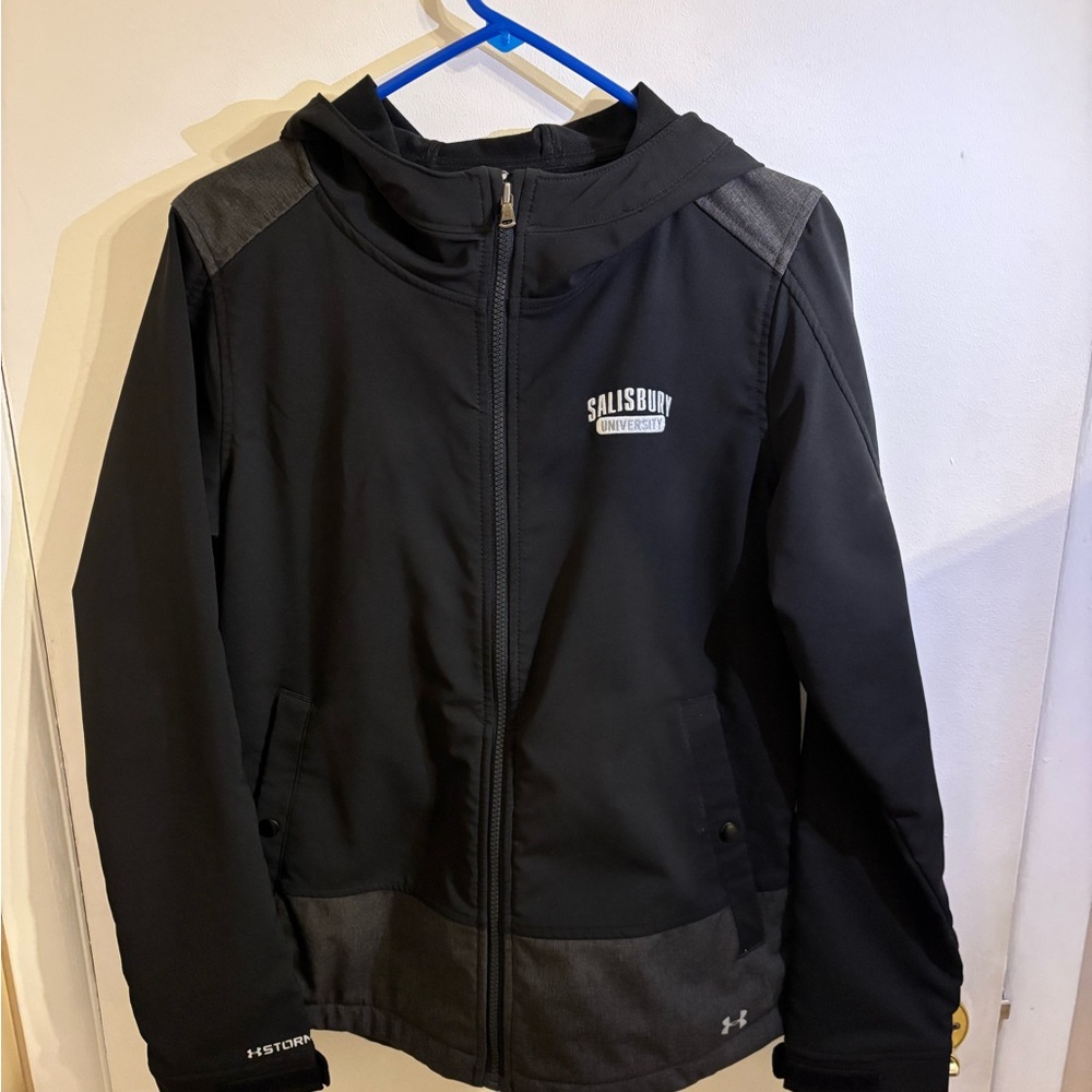 Salisbury University women’s Under Armour jacket. Size Large. Like new.